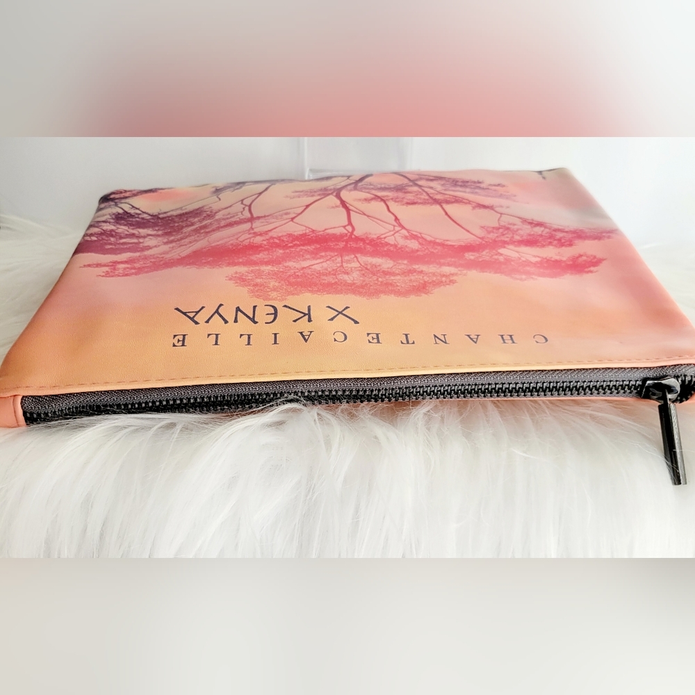 RARE Chantecaille x Kenya Makeup Bag *NWOT* - Picture 3 of 5